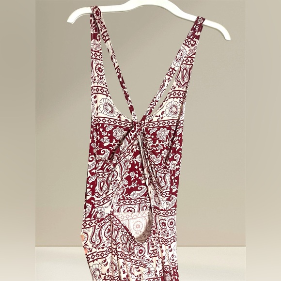 Patterned Maxi Dress - Picture 4 of 6